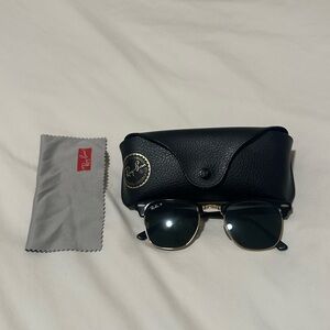 Ray-Ban Black Sunglasses